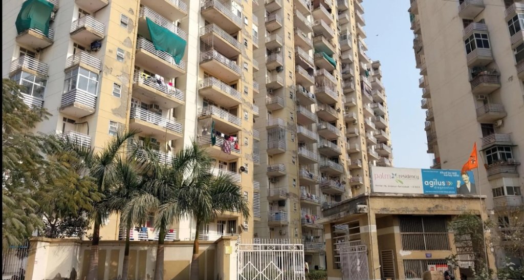 Palm Residency Sector 76